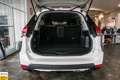 2017 Nissan X-Trail - Thumbnail