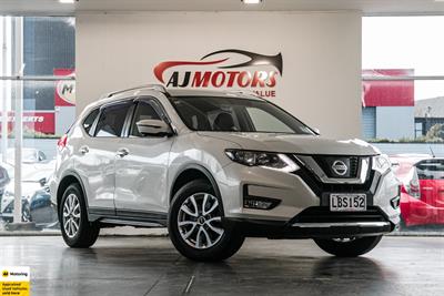 2017 Nissan X-Trail - Thumbnail