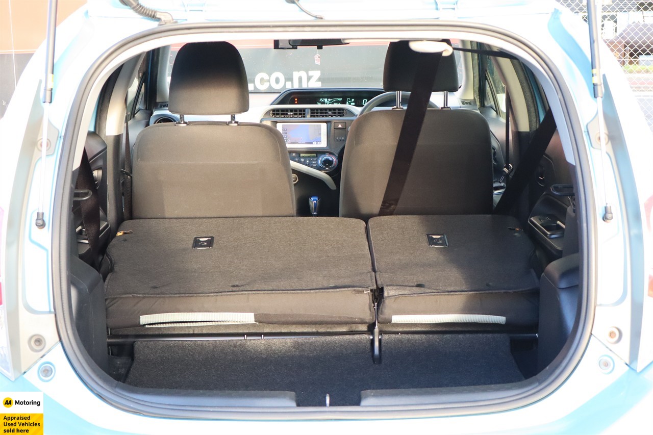 2013 Toyota Aqua