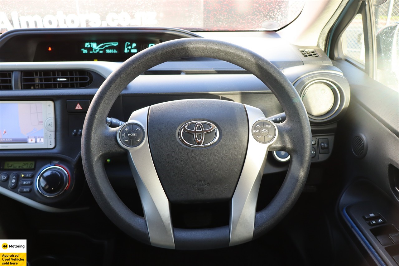 2013 Toyota Aqua
