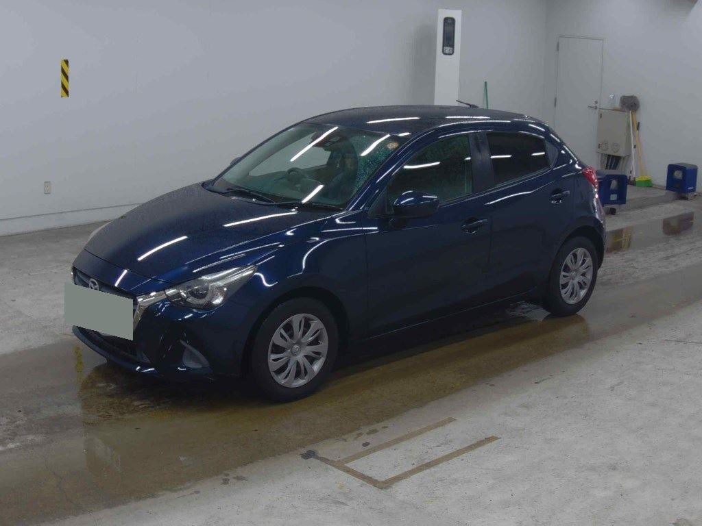 2016 Mazda Demio