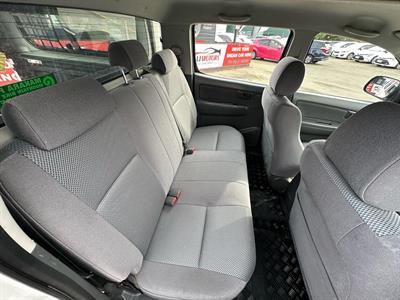 2014 Toyota Hilux - Thumbnail