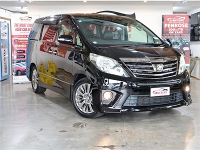 2015 Toyota Alphard