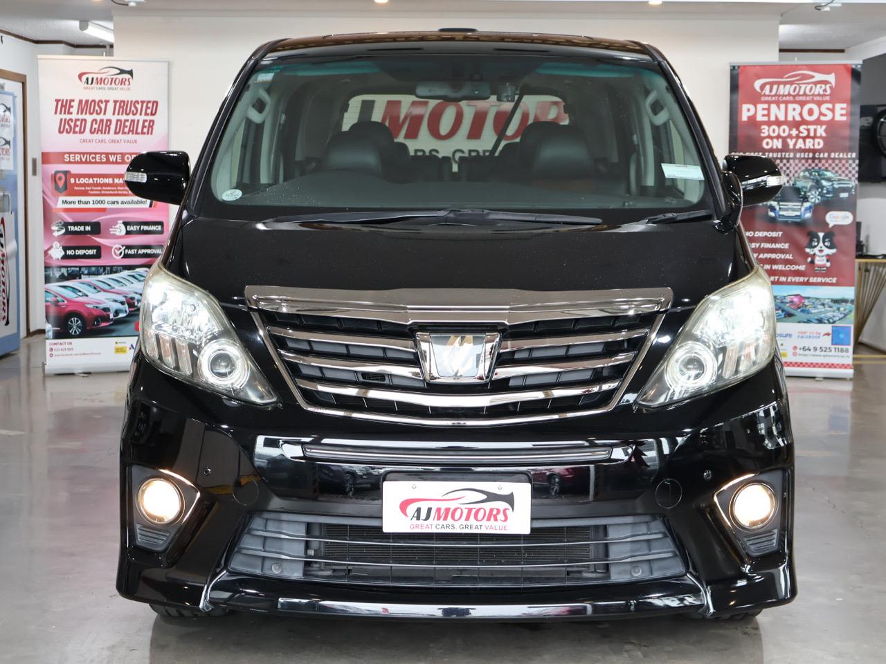 2015 Toyota Alphard