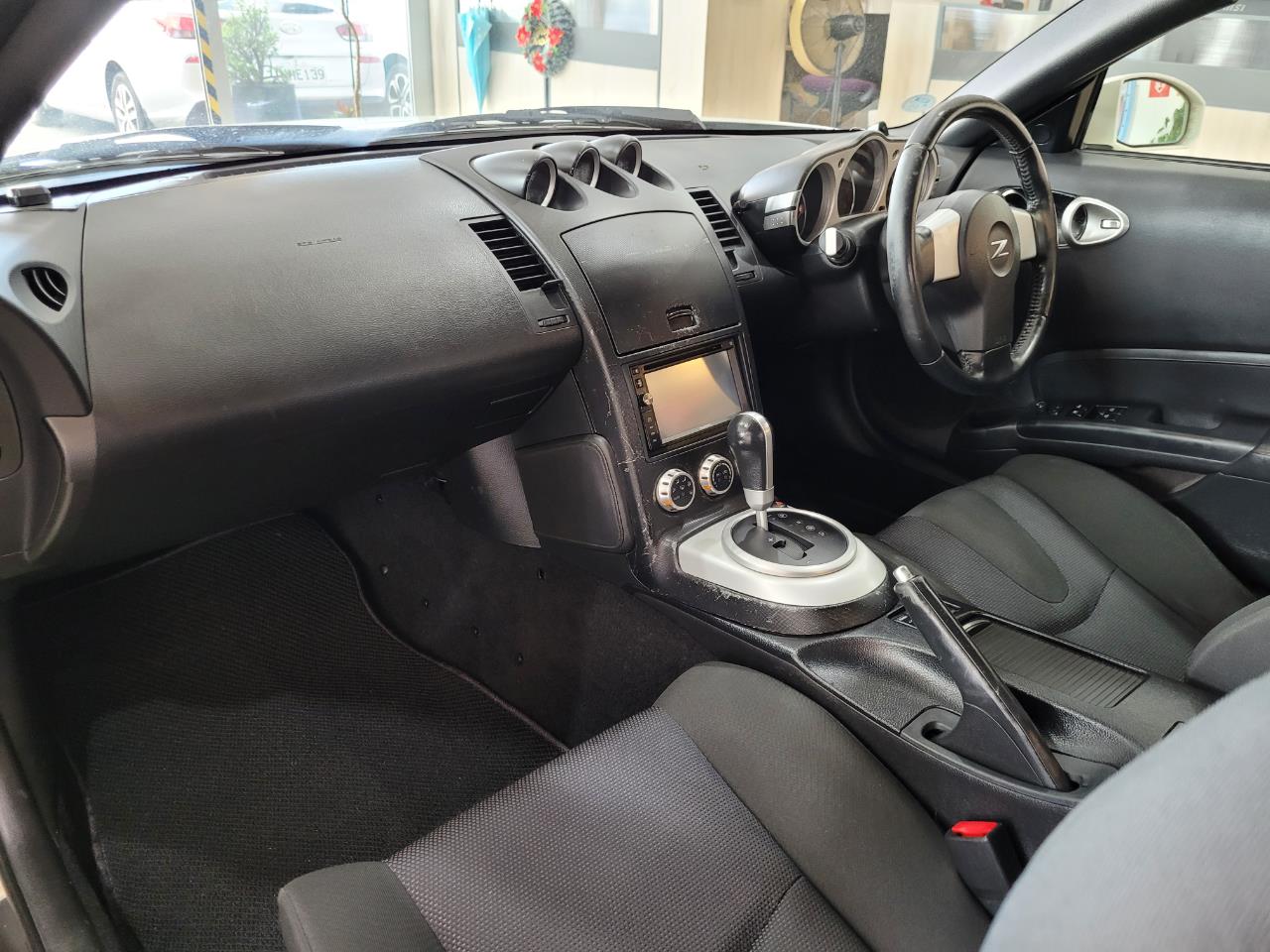 2006 Nissan Fairlady