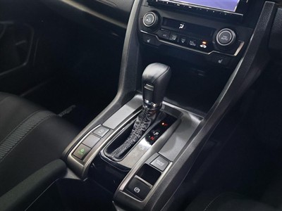 2017 Honda Civic - Thumbnail