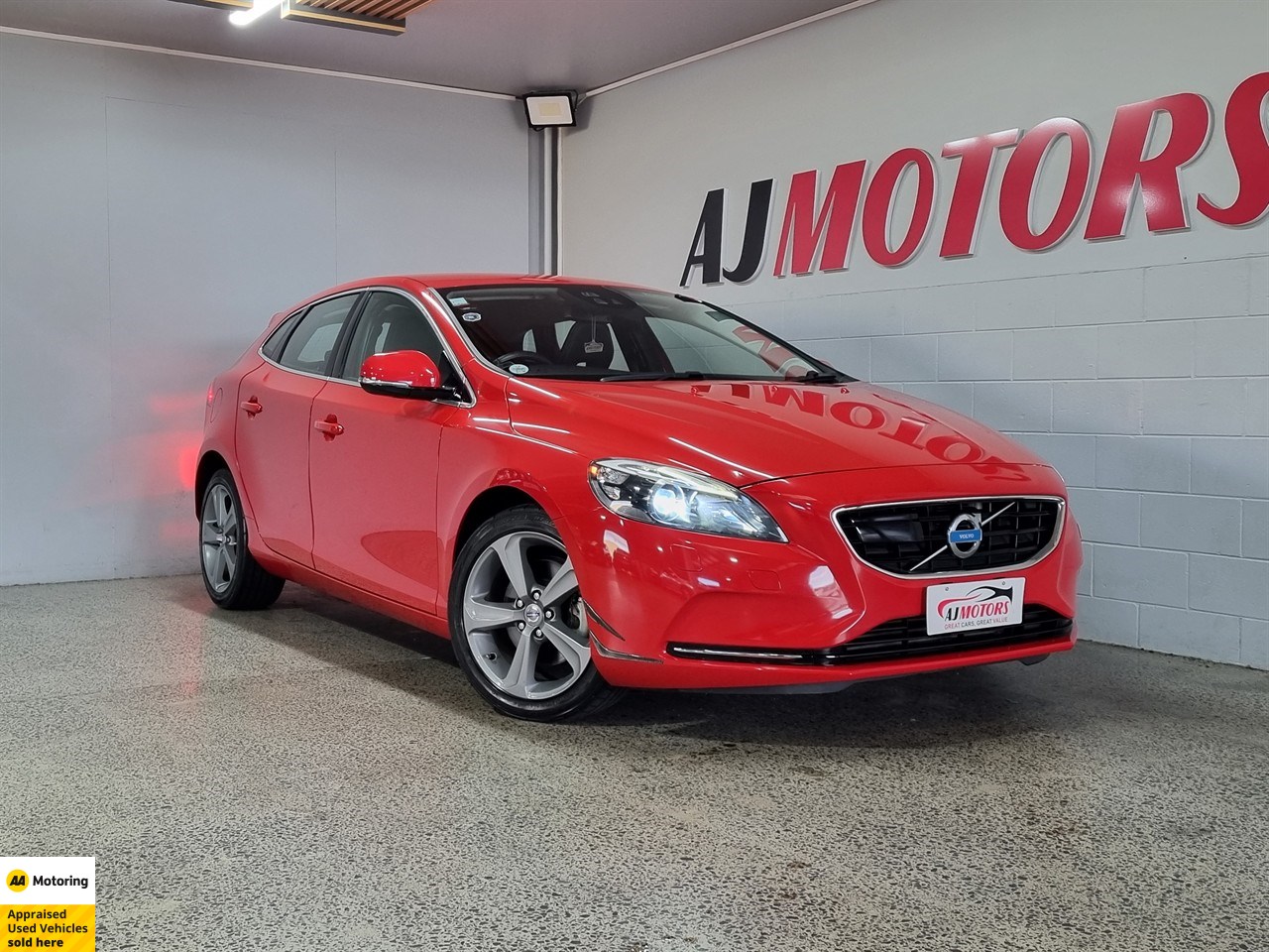 2013 Volvo V40