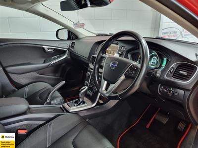 2013 Volvo V40 - Thumbnail