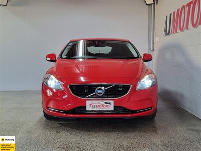 2013 Volvo V40 - Thumbnail