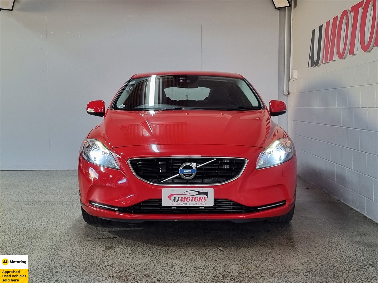 2013 Volvo V40
