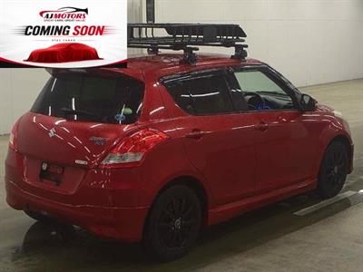 2015 Suzuki Swift - Thumbnail