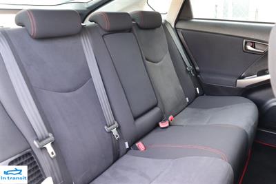 2012 Toyota Prius - Thumbnail