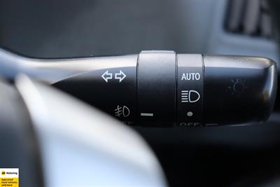 2012 Toyota Prius - Thumbnail