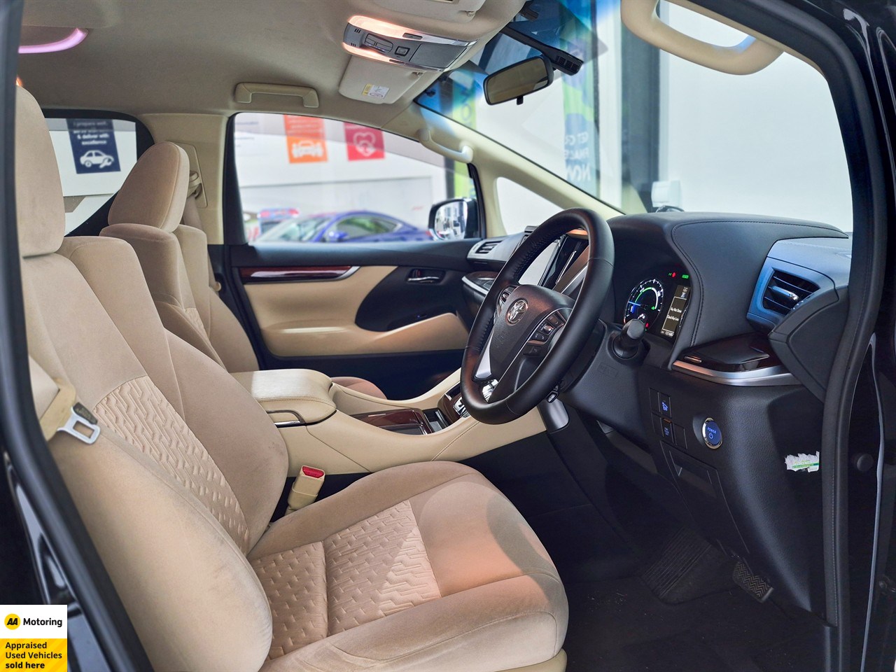 2017 Toyota Vellfire