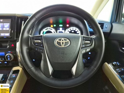 2017 Toyota Vellfire - Thumbnail