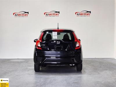 2017 Honda Fit - Thumbnail