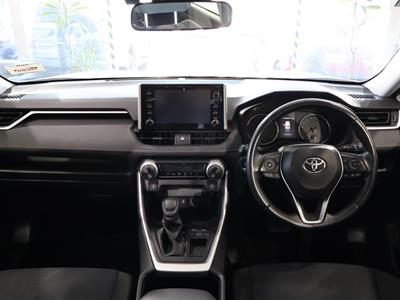 2022 Toyota RAV4 - Thumbnail