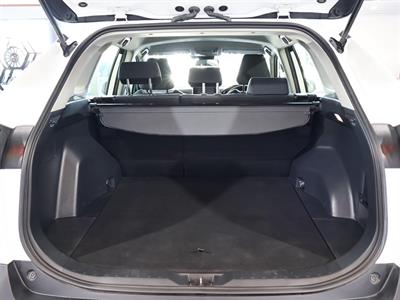 2022 Toyota RAV4 - Thumbnail