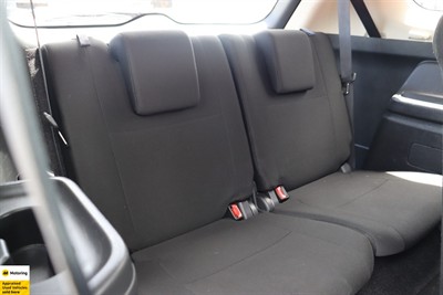 2021 Mitsubishi Outlander - Thumbnail