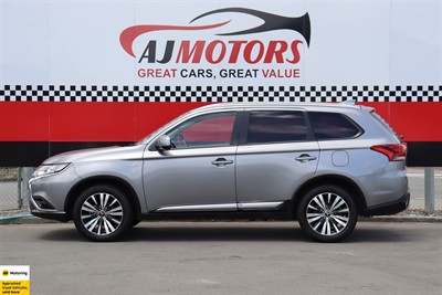 2021 Mitsubishi Outlander - Thumbnail