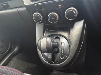 2014 Mazda Demio - Thumbnail