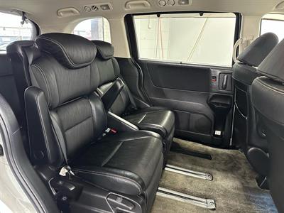 2014 Honda Odyssey - Thumbnail