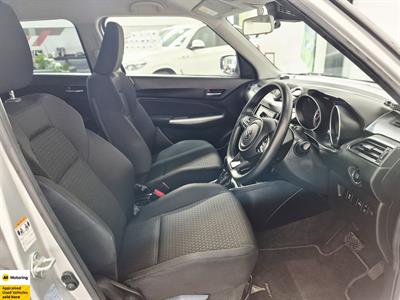 2023 Suzuki Swift - Thumbnail