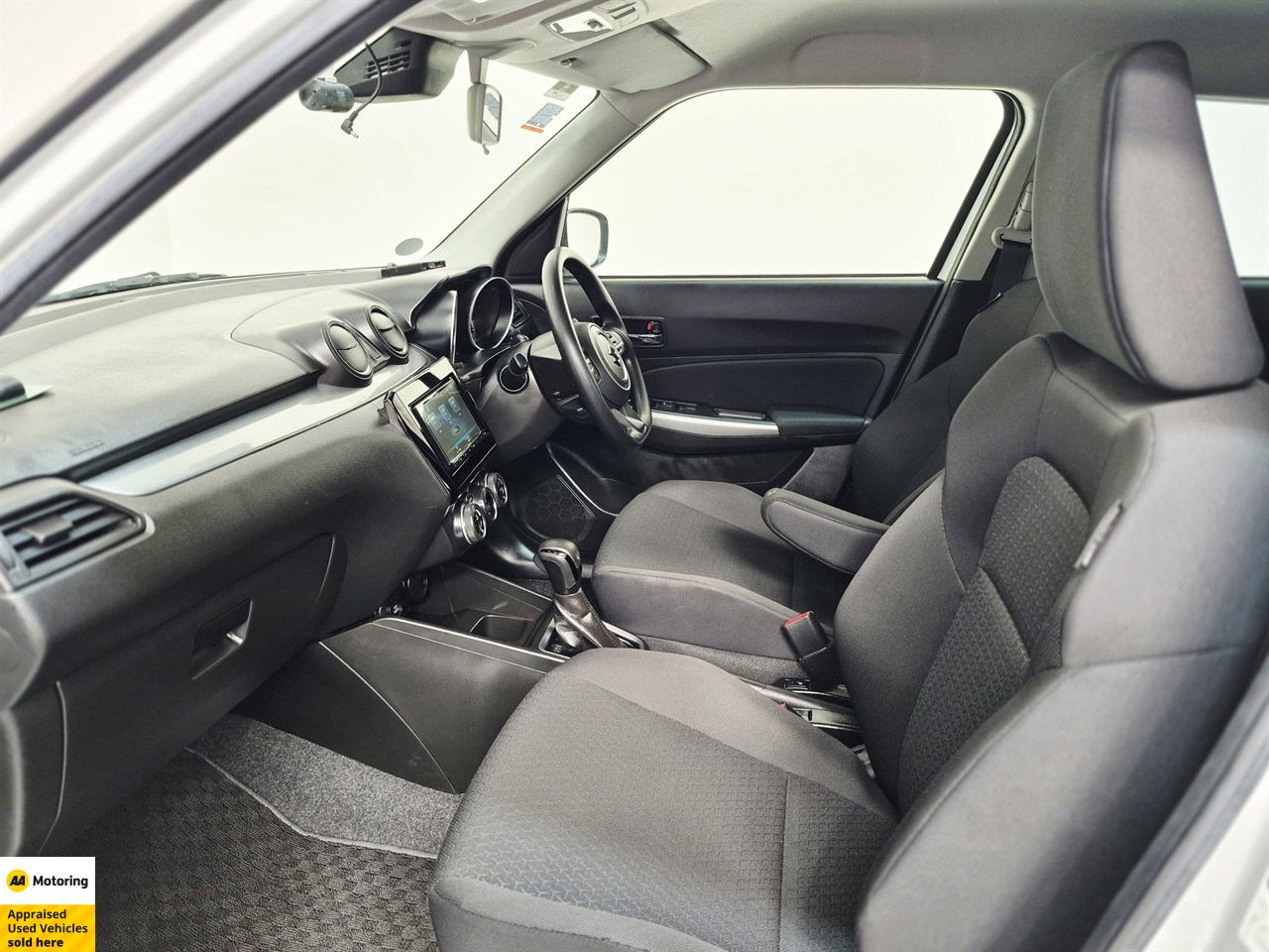 2023 Suzuki Swift