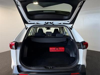 2022 Toyota RAV4 - Thumbnail