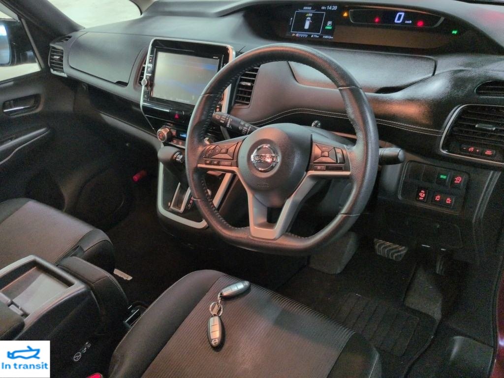 2017 Nissan Serena