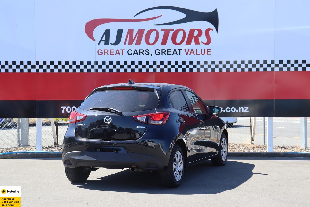 2016 Mazda Demio