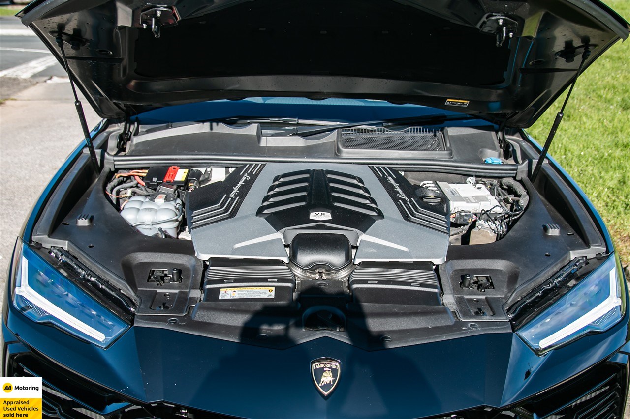 2021 Lamborghini Urus