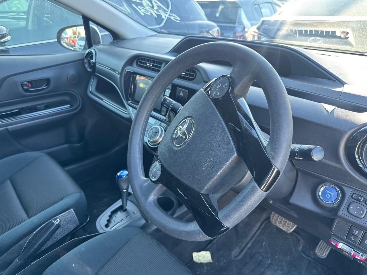 2017 Toyota Aqua