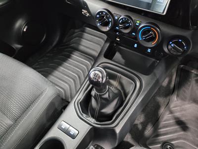 2016 Toyota Hilux - Thumbnail