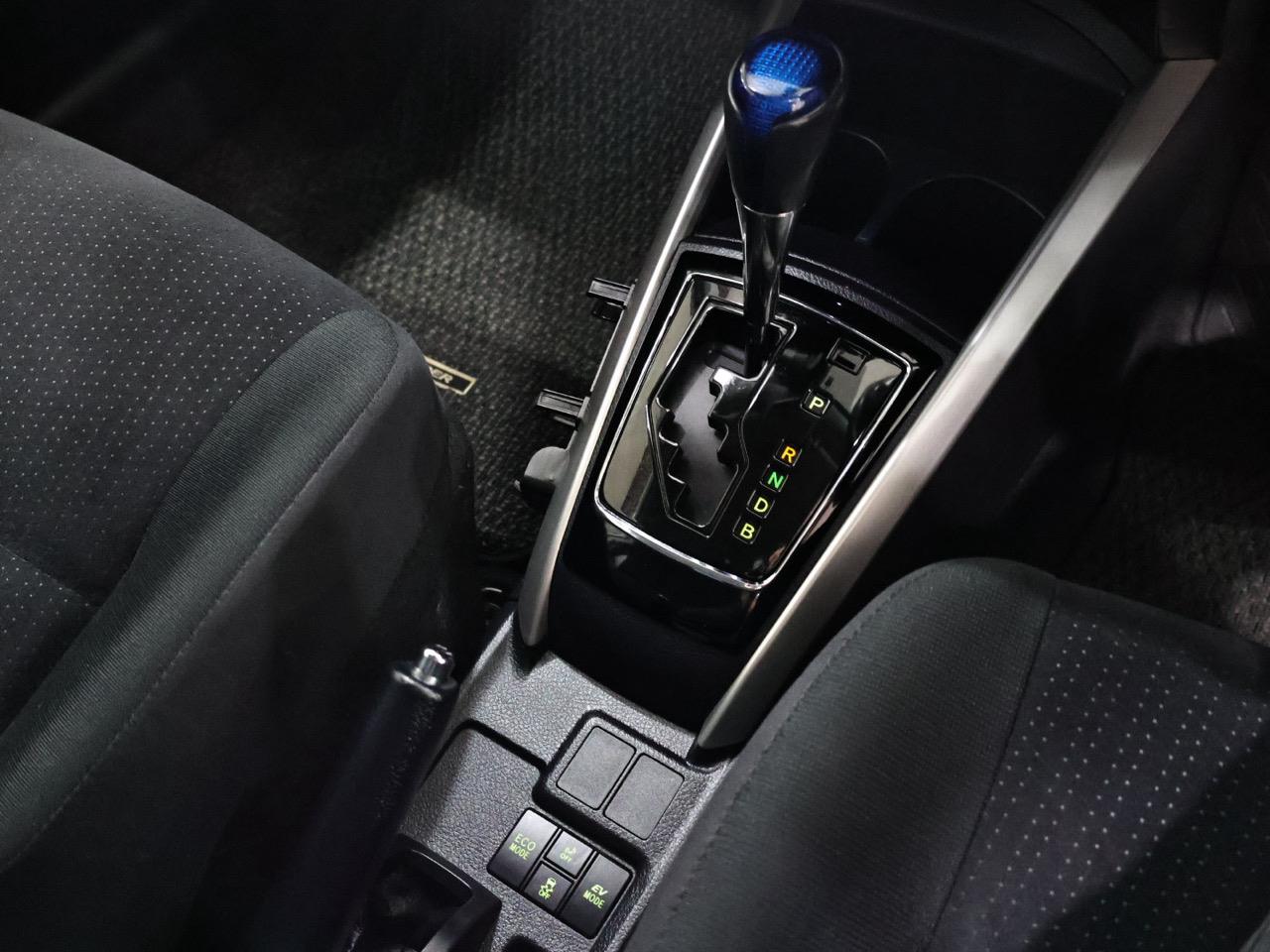 2016 Toyota COROLLA FIELDER