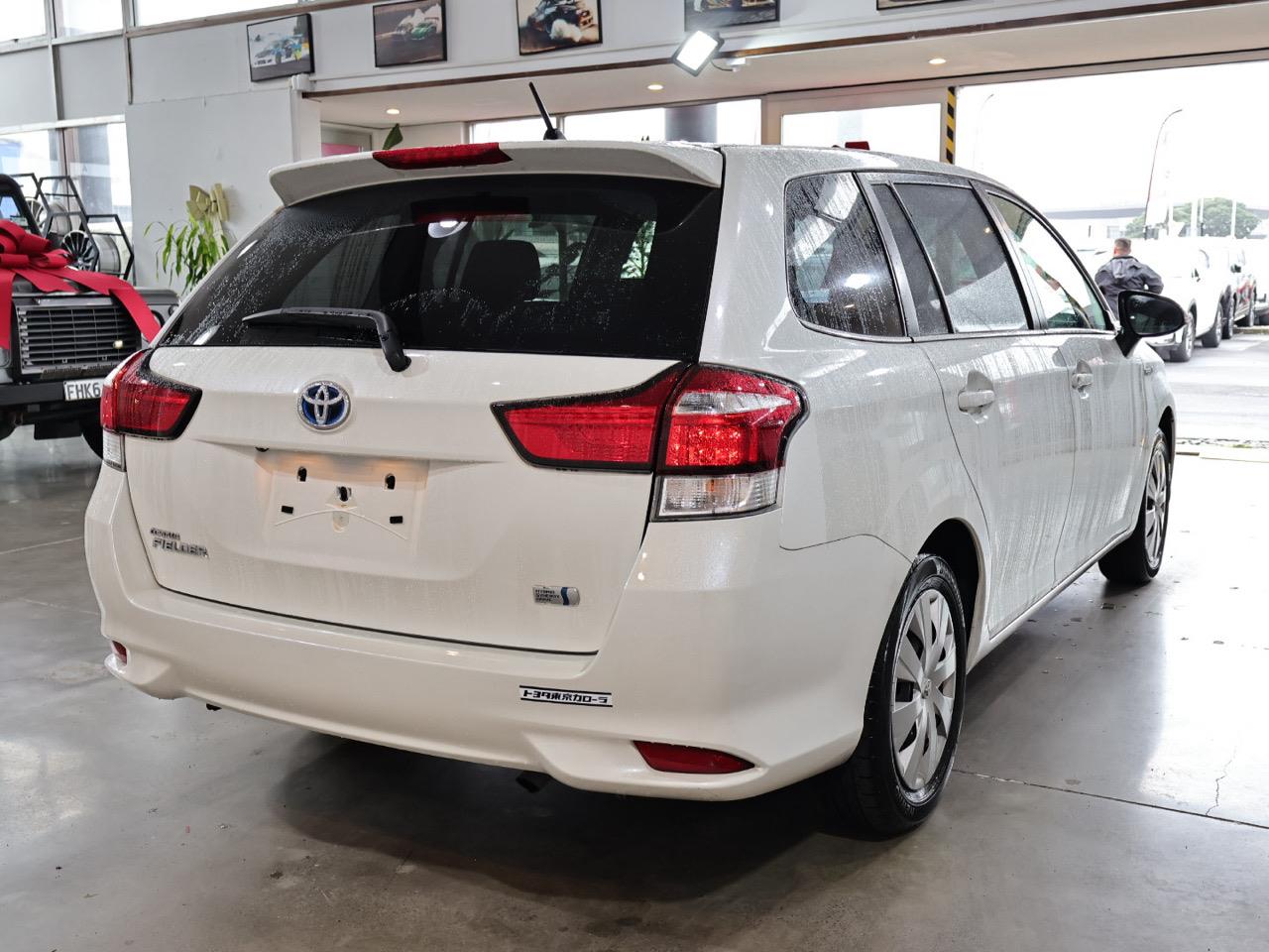2016 Toyota COROLLA FIELDER