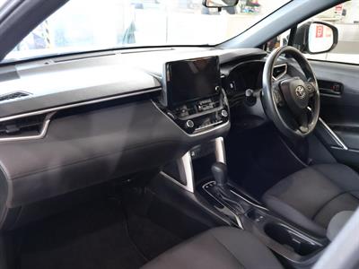 2023 Toyota COROLLA CROSS - Thumbnail