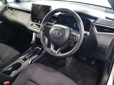 2023 Toyota COROLLA CROSS - Thumbnail
