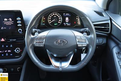 2022 Hyundai IONIQ - Thumbnail
