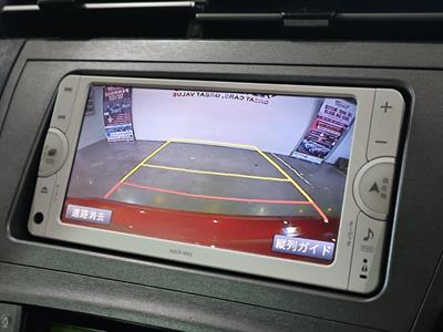 2014 Toyota Prius - Thumbnail