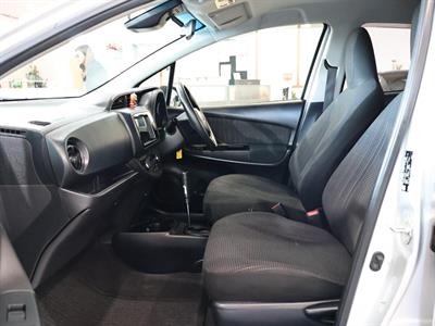 2018 Toyota Vitz - Thumbnail