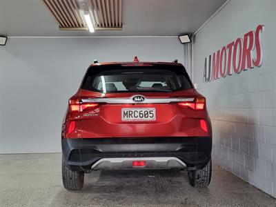 2020 Kia Seltos - Thumbnail