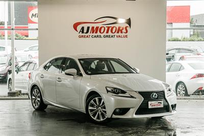 2013 Lexus IS 4D - Thumbnail