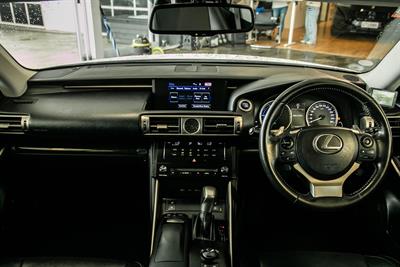 2013 Lexus IS 4D - Thumbnail
