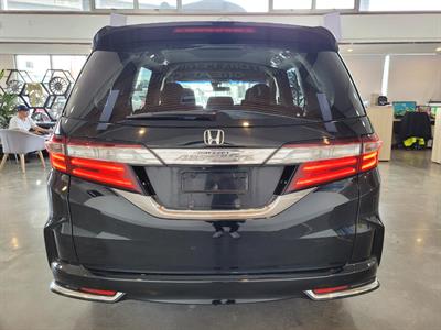 2014 Honda Odyssey - Thumbnail