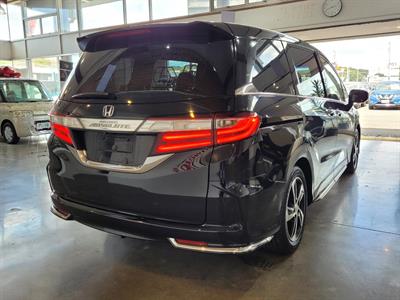 2014 Honda Odyssey - Thumbnail