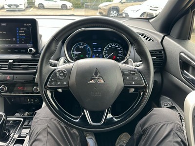 2022 Mitsubishi Eclipse Cross - Thumbnail