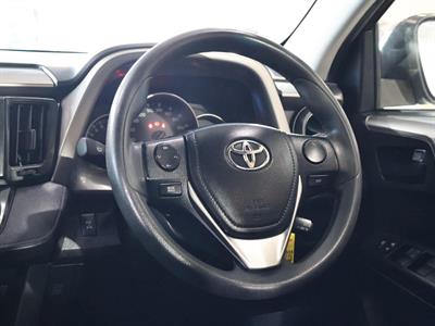 2016 Toyota RAV4 - Thumbnail