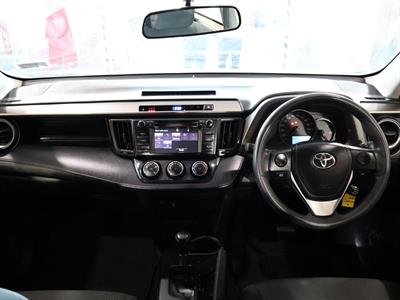 2016 Toyota RAV4 - Thumbnail