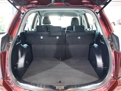 2016 Toyota RAV4 - Thumbnail